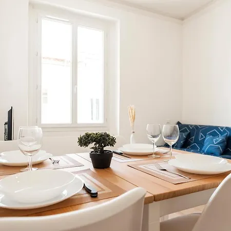 Montsejour - Superbe Climatise Mezzanine Apartment Carcassonne