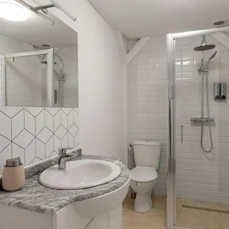 Appartement MontSéjour - Superbe Apt climatisé Mezzanine *