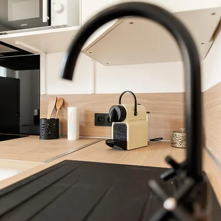Montsejour - Superbe Climatise Mezzanine Apartment